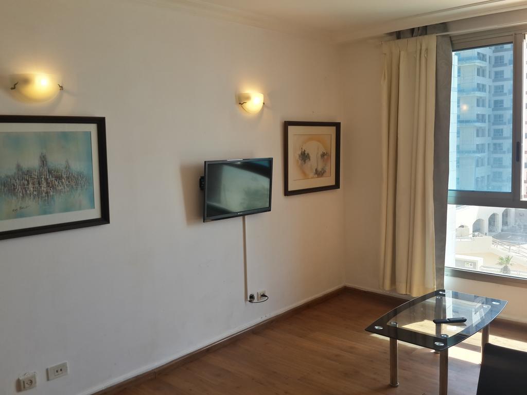 Leonardo Plaza Haifa Pokoj fotografie
